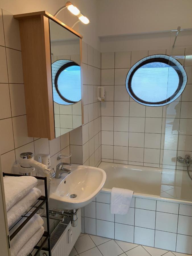 אינסברוק Basic Apartments Downtown מראה חיצוני תמונה